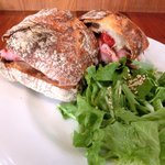 まちのパーラー - ローストポーク 1100円 のチャバタ仕立て