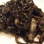 Felicelina - 仙崎産　白イカ　スパゲッティ　イカスミのソース　レモンの香り；取り分けて