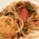 Felicelina - 南房総産　伊勢海老　スパゲッティ　香草トマトクリームソース；取り分けて