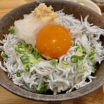 しんのすけ - 釜揚げしらす丼