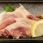 鸡腿肉刺身 (Chicken Thigh sashimi)
