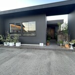 トラットリア コルティーレ - 