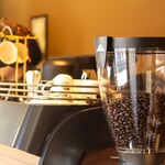 BLACK SLOTH COFFEE - 