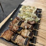 炭火やきとり 火の鳥 - ねぎま　ネギ塩タン　豚バラチーズ