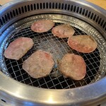 Yakiniku Kingu - 