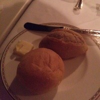 シンフォニー東京湾クルーズ - ライ麦フランスパンと、発芽玄米？ロールパン