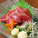 Fresh horse sashimi lean meat