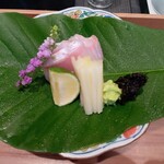 日本料理 晴山 - マハタ（黄ニラ添え）