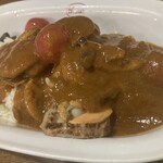 Bondy - ホタテのバターソテーをソースごとライスにブッかけて、さらに上からカレー様をドバッ。