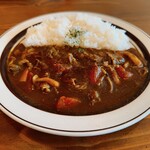 Kare Toko Hi Nomise Pokara - 牛ばら肉ときのこのカレートマトトッピング