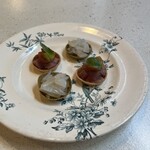 NALA - 羽鰹のスモーク・ヤリイカのスモークとみょうがのタルト