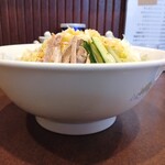 Chiisha - 冷し葱そば 麺大盛りはラーメン丼で