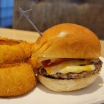 DOUG 'S BURGER - 