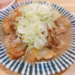 もつ焼き ジョン - ★★皿軟骨 385円 ベトベト脂の塊で軟骨のコリコリ感が殺されてる！