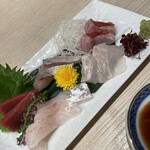 超速鮮魚寿司 羽田市場 - 