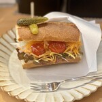 CHERMSIDE SANDWICH - バケットサンド ベーコン