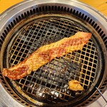 幸せの焼肉食べ放題 かみむら牧場 - 