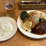 レストラン シラツユ - カニコロッケとハンバーグ