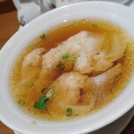 梅蘭 - フカヒレ入りワンタンスープ