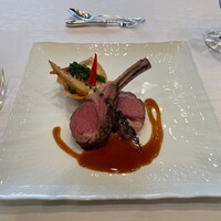 綱町三井倶楽部 - 