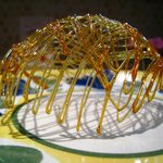 河内乙女の心くすぐるイタリアン フィアスケッタ - 忍法飴細工の「シュクル・フィレ」