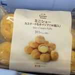 ファミリーマート - ミニシュー14個入りで335円
食べた感じては普通のやつ1.5個分ないくらい
割高ではあるが食べやすくて良い