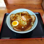 お食事処 結 - 料理写真:チャーシューラーメン 880円