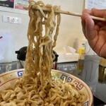 らー麺　Do・Ni・Bo - ガイロガイロしてリフトUP⤴️