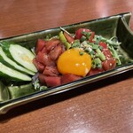 Sumiyaki Sakaba Robatato Ippo - 本鮪のユッケ　880円