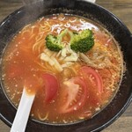 RAMEN LABO - トマトラーメン780円