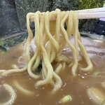 ラーメン 杉田家 - ラーメン並　固め、薄め、少なめ
            海苔トッピング