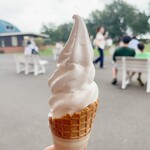 八紘学園 農産物直売所 - 【2023年8月】ソフトクリーム小＠250円、買えたよー(*'ω'*)