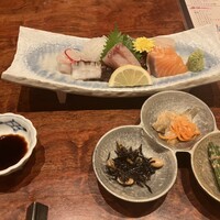 倉敷個室居酒屋 藤と川蝉 - 前菜、お造り