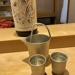 Sushi Ichijirou - 吉田蔵  百万石乃白(石川)流行中のモダン山廃！米と水だけのナチュラルなお酒で乳酸や発酵助剤、酵素剤など表示義務のない添加物は一切使用していません。キリリとした透明感と旨み。