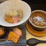 麺者すぐれ - 「特製濃厚魚介白つけ麺(1,350円)」
