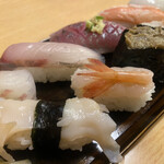 Sukesushi - 地物握り 2750円