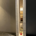 鮨 一二郎 - 住宅街にふんわりと浮かぶ優しいファサード。