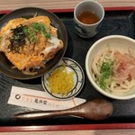 亀井堂　 - カツ丼セット