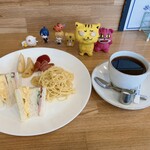 Bosutadorun - ホットコーヒー430円＆サンドウィッチセット＋70円