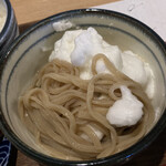 中華そば麦右衛門 - エスプーマとろろと極太麺がたまらん