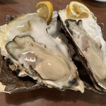 和食KUWA - 通年楽しめるという生牡蠣