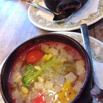 pizzeria felice - 料理写真:セットのスープ　オイルがたっぷり効いた野菜スープ　「熱いです」と提供されましたが、後に出てきたサラダやピザを食べた後もまだ熱かったです