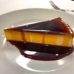 ガストロノミア ヨシ - プリン（夏仕様は柔らかめ）