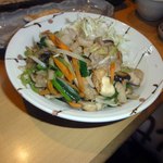 焼酎と手しごと料理の店　まさや - 白コロホルモンのうまみが野菜に移って