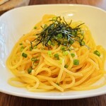 バル ダダッコ - 明太子と小ねぎのパスタ（大盛り）