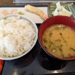 Tempura Sakaba Kata Nashi Kona N - 定食のご飯と味噌汁