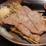 焼肉 BASE 架 - 