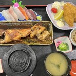 Marumiya - スペシャル定食(1540円)