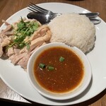 バーン・イサーン - カオマンガイ