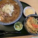 山形蕎麦　やま久 - 鳥中華（冷）＋ミニ天丼セット 980円♪